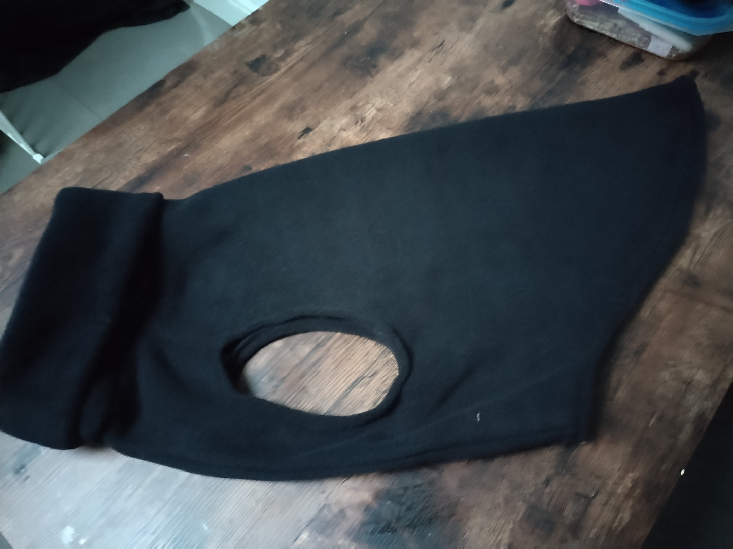 20" Black Sleeveless Fleece Jumper.