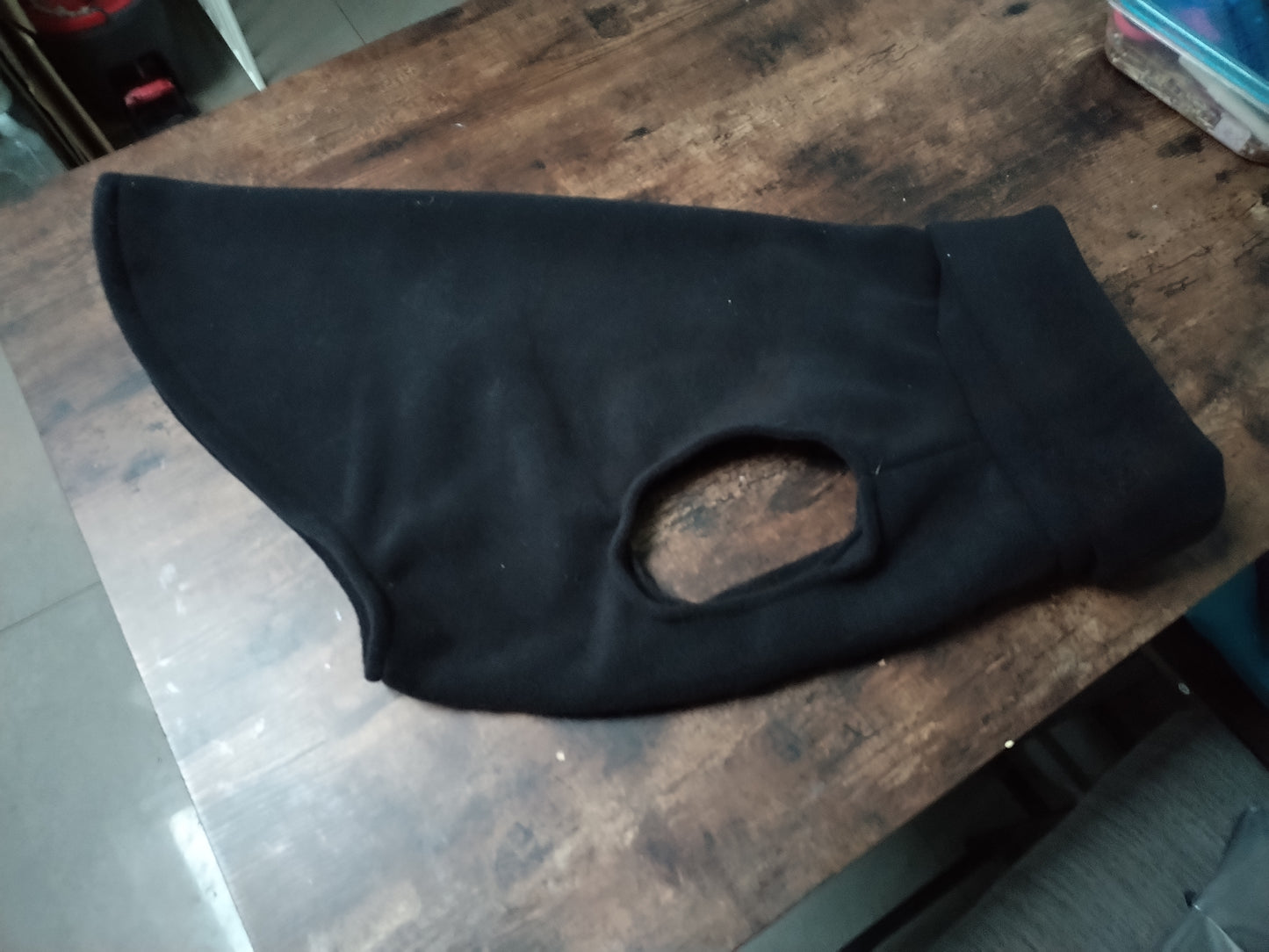 20" Black Sleeveless Fleece Jumper.